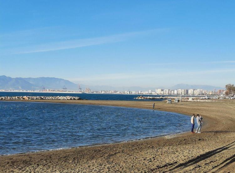Apartamento En La Playa En Paseo Maritimo Málaga Exteriör bild